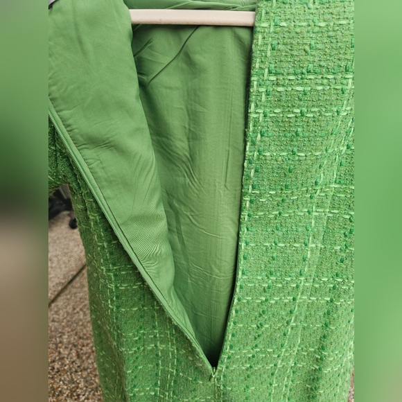 Nwt UYM  tweed golden buttons dress S - Picture 5 of 16